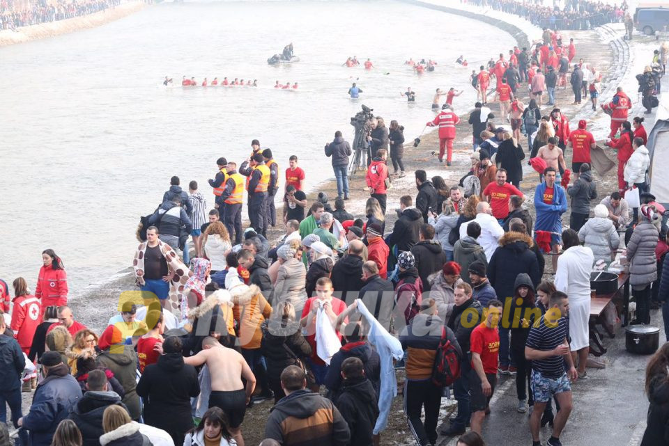 Масовните собири за Водици нема да се ризик за ширење на вирусот