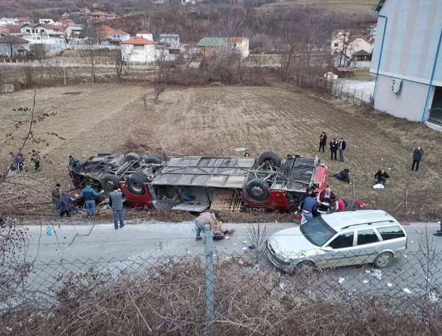 Зекири конечно се појави во суд, ама избегнуваше одговори, роднините обвинуваат дека одбраната сака да ги прикаже како хистерични