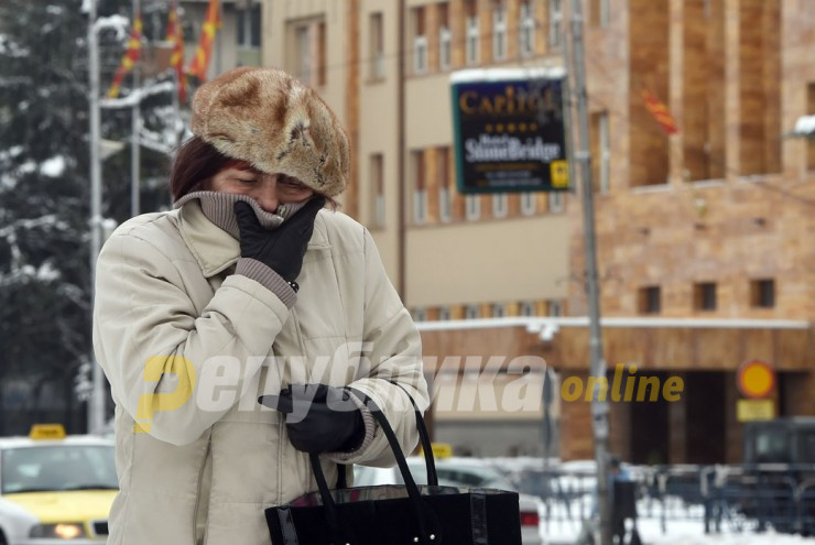 И викендов ќе остане студено и снежно