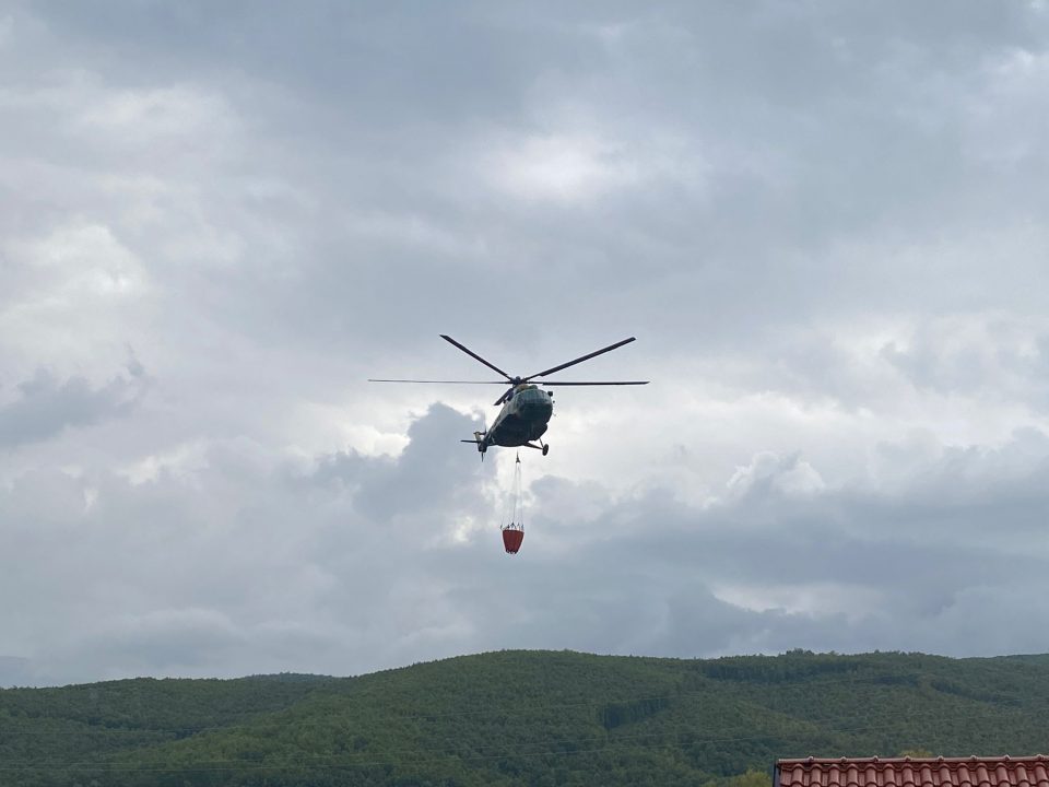 Петровска: 30 војници се на готовс, испраќаме еден хеликоптер да помогне во борба со пожарите во Грција