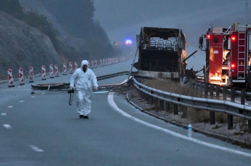 Најмалку две грешки на возачот биле причина за автобуската трагедија во Бугаријa