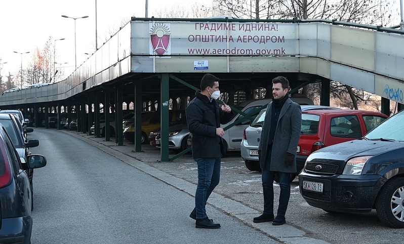 Жителите на Аеродром ќе се изјаснуваат дали да има проширување на зонското паркирање во општината