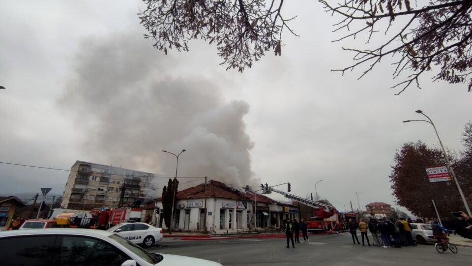 Изгаснат пожарот во Ѓорче Петров, нема човечки жртви