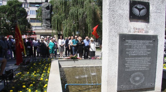 Не знаат кај тераат: За власта Егејците се посебен народ и ќе ги става во Уставот