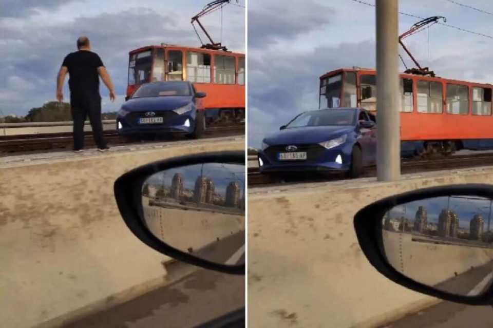 На Балканот никогаш досадно: По трендот за возење во спротивен правец, автомобил вози по шини