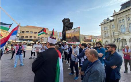 Протест за поддршка на Палестина во центарот на Нови Сад