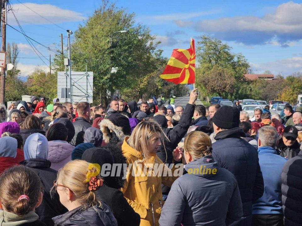 Владата на ДУИ и СДСМ наместо да го продолжи процесот на децентрализација, отпочна процес на централизација, веќе законски дадените надлежности на локалната самоуправа ги одзема