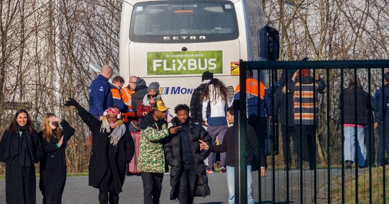 Тројца мажи уапсени во Белгија, планирале терористички напад во автобус