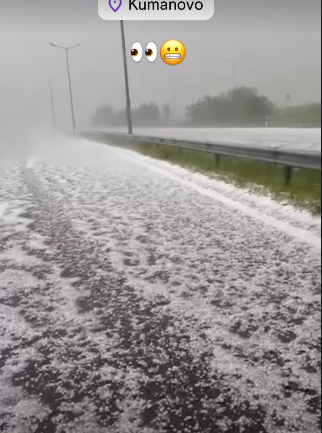 Невреме во Куманово, паѓало град со големина на орев (ВИДЕО)