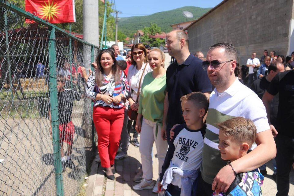 Мисајловски од Црешево: Убави празнични денови, Македонијо!