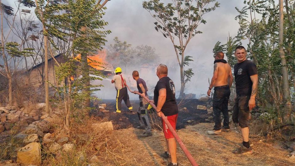 Маж загина во пожарите кои беснеат кај Свети Николе и Кумановско